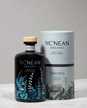 NC'Nean Huntress 2026 Malted Teacake - 48,5% - 70 Cl. (Incl. A Free 2 cl. Sample)