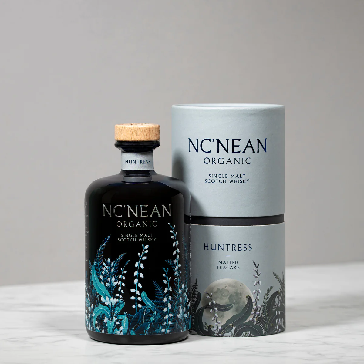 NC'Nean Huntress 2026 Malted Teacake - 48,5% - 70 Cl. (Incl. A Free 2 cl. Sample)